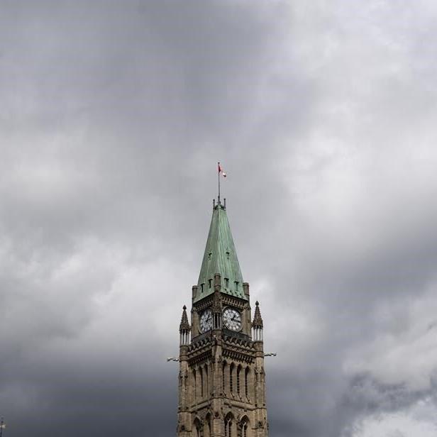 Tornado touches down near Ottawa Thursday evening, Environment Canada says